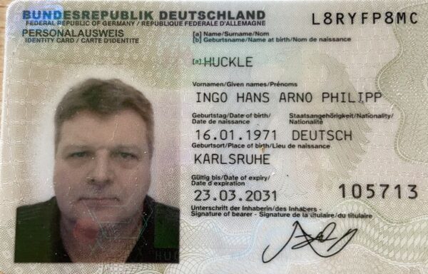 Buy German ID card